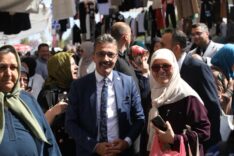 Başkan Şenol Dinç yeni yerinde kurulan kumaş pazarını ziyaret etti